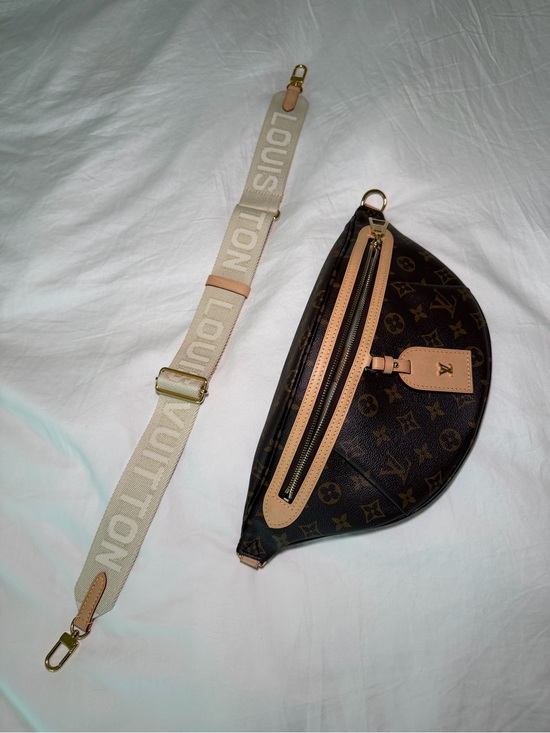 Louis Vuitton Other - Louis Vuitton Monogram High Rise Bumbag